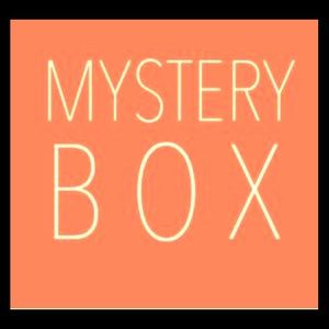 Girl kid mystery box, most items size kids large